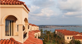 CENTARA MIRAGE  MŨI NÉ